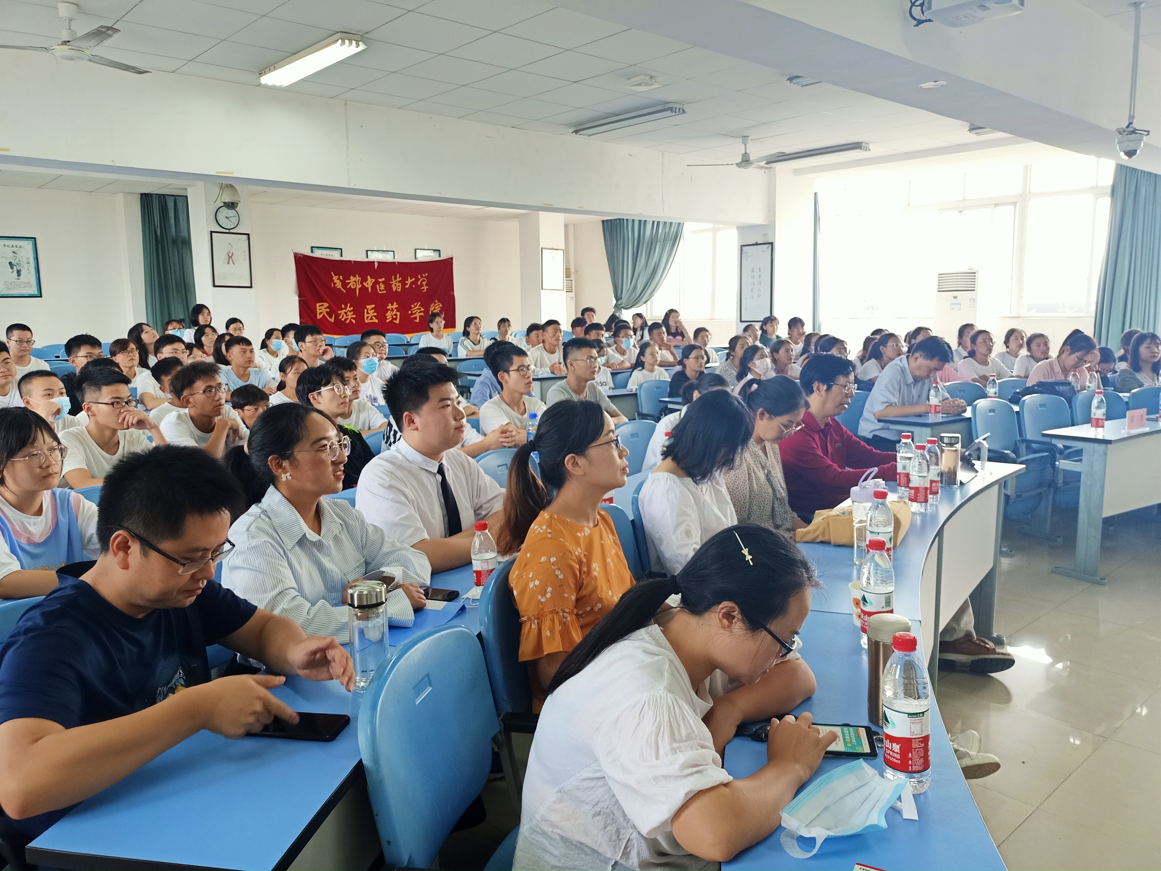 香港资料一句爆特